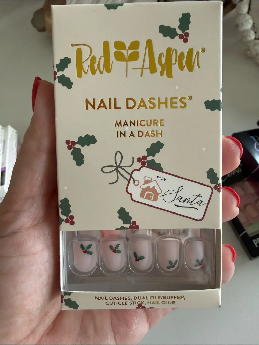 Red Aspen Pink Holiday Nail Dashes - Press-On Manicure
